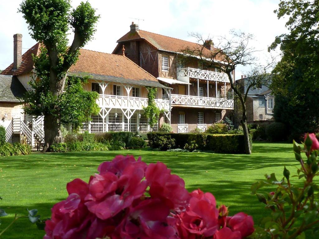 Auberge Du Clos Normand Martin-Église Exterior foto